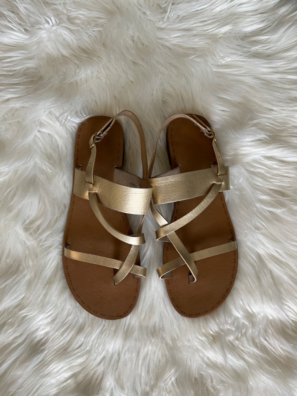 GAP Gold Strappy Leather Women's Sandals Size 8